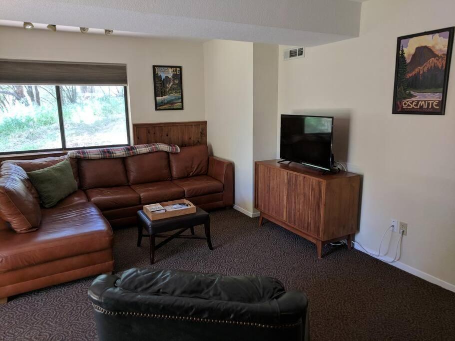 Yosemite Haven @ Pine Mountain Lake. Dog Friendly! 格罗夫兰 外观 照片